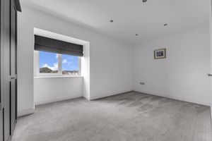 Photo 27- click for photo gallery